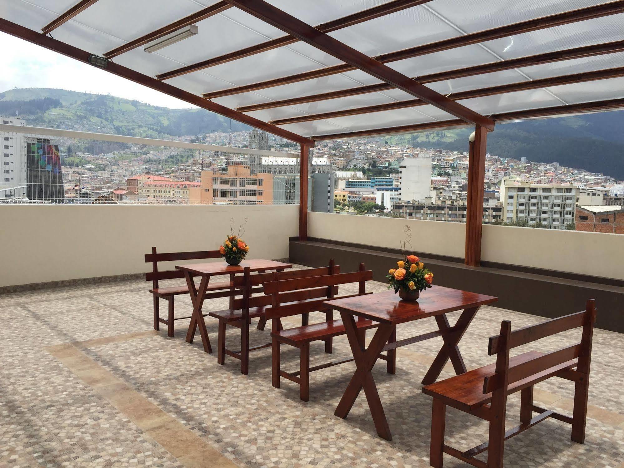 Hotel Margarita 2 Quito Ngoại thất bức ảnh