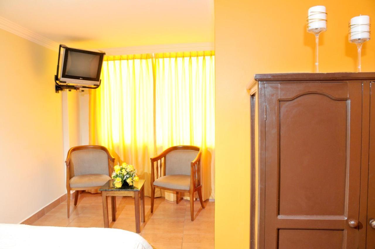 Hotel Margarita 2 Quito Ngoại thất bức ảnh